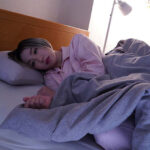 『人妻』 今日も不倫SEXの期待にサドルを濡らしながら既婚男性宅へ乳酸菌ドリンクを届ける販売レディ 聖ひばり 【FANZA】