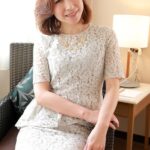 『人妻』 夫に内緒で他人棒SEX「実は主人の精液も飲んだことないんです」40歳すぎて初めての精飲 特別編ドMな中国人妻 鈴麗（リン・リー）さん41歳 【FANZA】