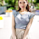 『人妻』 【祝！！初アナル】元お天気お姉さん チンポ中毒淫乱奥さま再登場 Wチンポ2穴差しで極細ボディをくねらせ失神連続アクメ。膣壁ゴリッゴリ限界突破2穴中出しアクメ地獄3P 【FANZA】