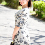 『人妻』 【レスで欲求不満】むっつり淫乱性欲ガチ強奥様28歳。担当美容師に浮気ち●ぽをおねだり！連続スプラッシュ生ハメイキ狂い中出しNTR！！ 【FANZA】