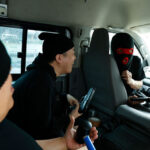 『人妻』 誰もが羨むボクの美乳妻に理性を失った銀行強盗は一日中イラマ輪姦し続けた。 二葉エマ 【FANZA】