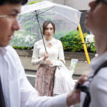 『人妻』 苛めっこの息子の友達を自宅エステサロンに呼び出して 超絶品BODYママのパイズリ＆膣圧施術でチ●ポびんびん状態で中出し謝罪させる！！ JULIA 【FANZA】