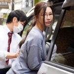 『人妻』 下着泥棒したら部屋に監禁されて―手足拘束/強制搾精/淫語ヘッドホン洗脳…etc 懲役3日:人妻に性癖矯正を施された青年。 愛弓りょう 【FANZA】