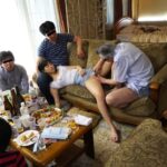 『人妻』 泥●乱交NTR 僕の愛妻は普段清楚なのに飲み会になるとマ○コおっぴろげて他人棒をハメたがる隠れ淫乱ビッチ 葵つかさ 【FANZA】