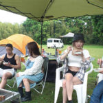 『人妻』 CAMP×NTR エロ舌で隣人夫をしゃぶり堕とすギャル妻 春陽モカ 【FANZA】