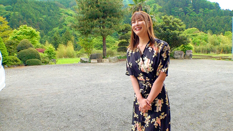 『人妻』 巨乳人妻温泉デート 感度良好卑猥乳首の色気抜群奥さま 美紀2...