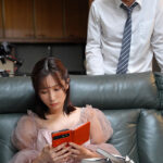 『人妻』 「妻の不倫相手が全員こぞってデカチンだと…？」お前が二度と不貞できないよう俺のドーピング巨根で飛ぶほどに上書きキメセクしてやる。 小島みなみ 【FANZA】