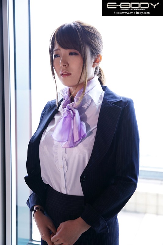 『人妻』 媚薬トランスルーム 桃瀬友梨奈 【FANZA】