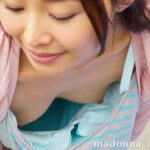 『人妻』 毎朝ゴミ出し場ですれ違う浮きブラ奥さん 夏目彩春 【FANZA】