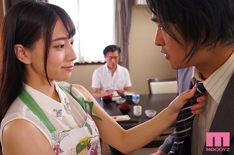 『人妻』 夫が出張中の2日間、お義父さんと濃厚に交わり何度も果てた最低...