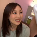 『人妻』 令和のセンズリ交渉ナンパ 12 路上を歩く綺麗な女性に「センズリ見ませんか？」と声かけたらドン引きしつつも交渉成功！ホテルでセンズリ鑑賞会を開いて勢いでSEX交渉もGET！しっかりとハメ撮りしてきましたw 【FANZA】