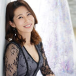 『人妻』 ペニスが好きすぎて挿入したらまるで別人。人妻 長嶋沙央梨34歳 AV Debut 【FANZA】