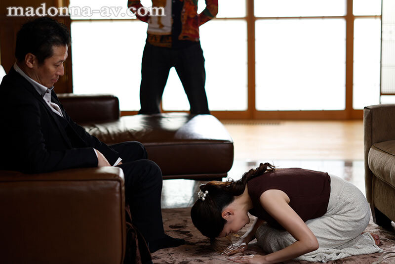 『人妻』 愛する夫の為に、身代わり週末肉便器。 超絶倫極悪オヤジに、孕...