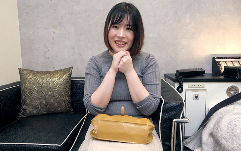 『人妻』 ド素人応募妻 最後は旦那を顧みずに自ら中出し懇願 高梨いおり...