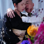 『人妻』 高級クラブの人妻、太客の汗と体液にまみれた、閉店後中出し枕営業―。 沖宮那美 【FANZA】