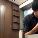 『人妻』 「おばさんの私が下着を盗まれるなんて…」5 自分を女として見てくれるというだけで人妻は発情してしまうので本当チョロい 【FANZA】