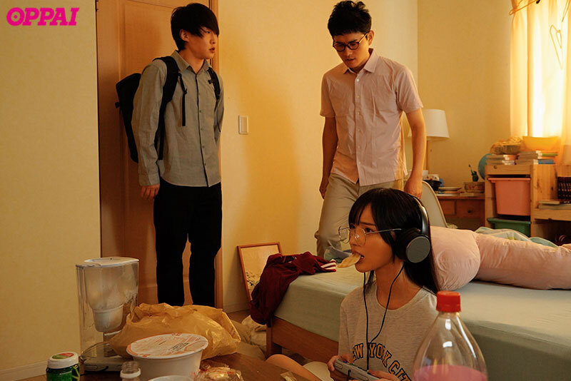 『人妻』 僕には妻がいるのに…家庭教師の僕に一目ぼれした喪女ニートな教...