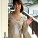 『人妻』 年上の隣人妻 川上奈々美 【FANZA】