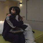 『人妻』 イケメン専門女性用風俗を覗き見しちゃいました！ 性欲剥き出し妻は【本番NG】行為をガマンできたのか！？ 【FANZA】