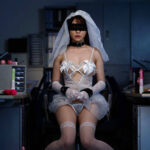 『人妻』 「結婚するから、もうイカせて…。」俺をフリ続けた職場の女を拘束寸止めし続けて遂に妻にした。 一乃あおい 【FANZA】