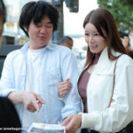 『人妻』 カップルエステ盗撮NTR 彼氏が寝ている隣で絶頂させられたワタシ。（レズプレイあり） 【FANZA】