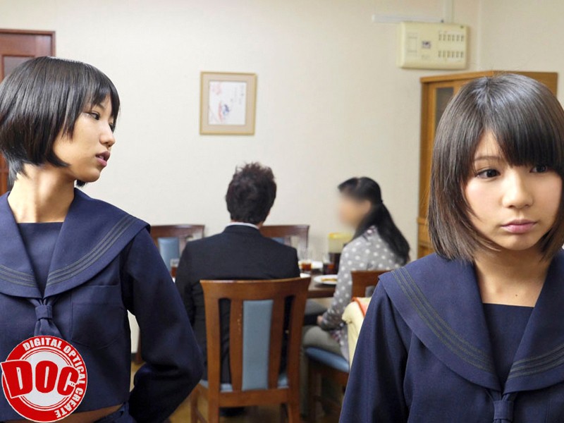 『人妻』 再婚相手の連れ子は美人女子校生姉妹！！初めて皆で川の字で寝る...