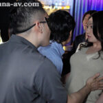 『人妻』 ハプニングバー人妻NTR 「あなたのためよ…」と言っていた妻がいつしか群がる男たちに夢中になっていた。 木村玲衣 戸川なみ 【FANZA】