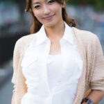 『人妻』 ラグジュアリーエロス 清楚で品良くセレブな熟女たち ナンパ中出し12人4時間SP14 【FANZA】