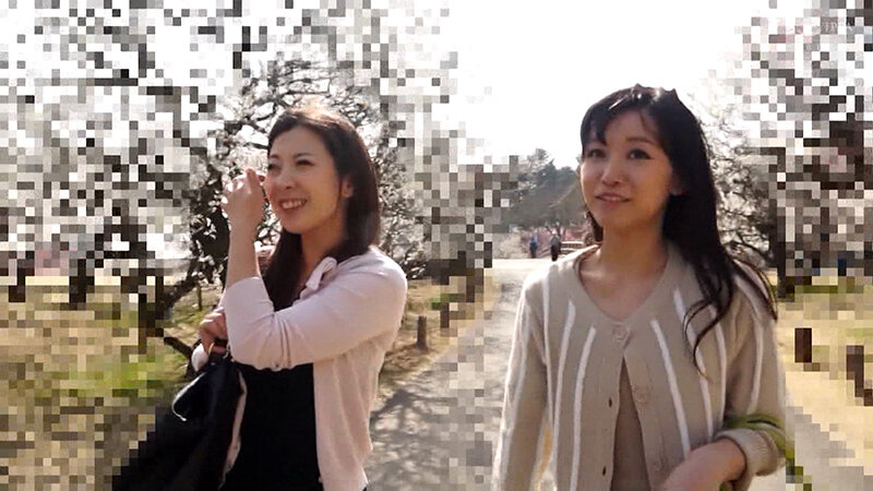 『人妻』 地方で若妻さんをスカウトしてヌード撮影！？やりたい盛りのノリ...