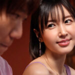 『人妻』 妻の大親友がナイトプールで逆NTR『脱いだらモデル級のビキニ姿に興奮して勃起しているのがバレて…笑顔の誘惑に我慢できず何度も浮気中出ししちゃいました。』 角奈保 【FANZA】