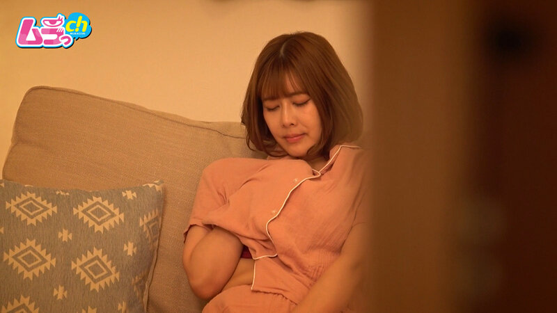 『人妻』 ニンゲン観察 遺伝子近いからバレないよ！旦那の居ない排卵日に...