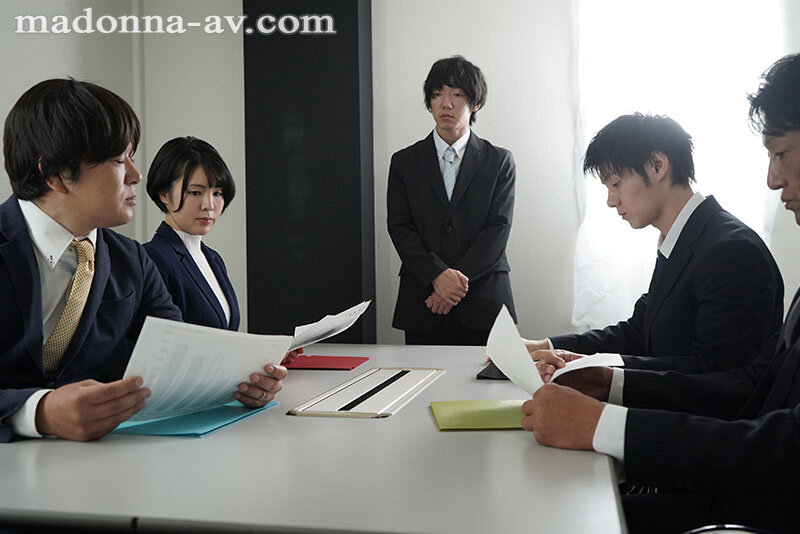 『人妻』 クレーム対応NTR 取引先のセクハラ部下と妻の【閲覧注意】寝...