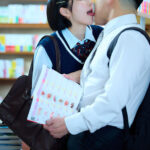 『人妻』 仕事でくたびれた口クサな俺が、天使のような’べろキス魔少女’に出会った… 【FANZA】