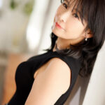 『人妻』 今日は私の休妻日ー。「40代のこんなおばさんでもAVに出演できますか―。」本物人妻 石田紗季 46歳AV Debut 【FANZA】