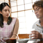 『人妻』 娘が旅行中の一週間…娘の親友で保育士の玲衣さんに誘われ、十数年ぶりに滾る男根で爆乳と肉厚マ○コを心ゆくまで頬張ったワシ。 木村玲衣 【FANZA】