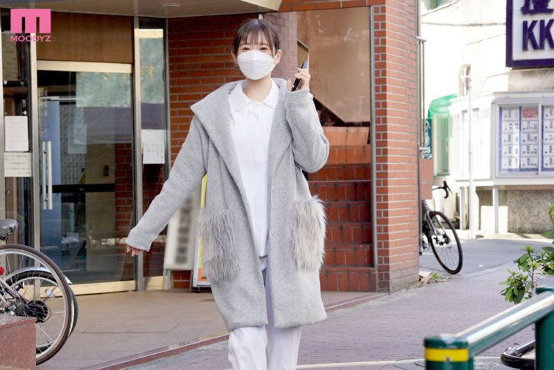 『巨乳』 新人 脱いだら凄いクビレGカップ！ むぎゅっ！と可愛いハーフ...