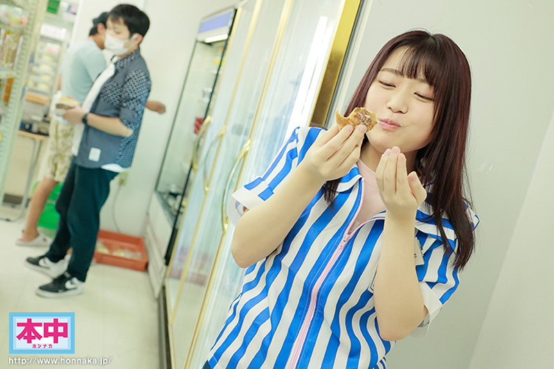 『巨乳』 ある日、死ぬほど気持ち悪いバイト先の変態店長に何度もイカされ...