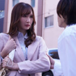 『巨乳』 憧れの担任女教師の不倫現場を見てしまった僕は 待ち伏せ出戻り脅迫中出ししてしまった 天川そら 【FANZA】