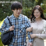 『巨乳』 地元へ帰省した三日間、ずっと思いを寄せていた憧れの叔母と時を忘れて愛し合った記録―。 木下凛々子 【FANZA】