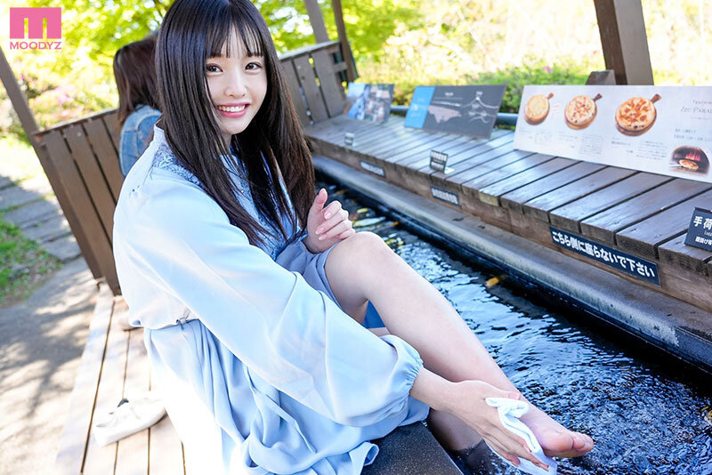 『巨乳』 汗だくマジパコ！スケベ丸出し温泉旅行 照れて濡れてチ〇ポ大好...