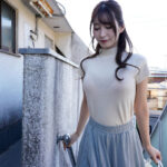 『巨乳』 下の階に引っ越してきた人妻が巨乳すぎる！押しの弱さに付け込んで大きくてやわらかいおっぱいを堪能しながら中出し 夏夜える 【FANZA】