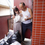 『巨乳』 ゴミ部屋の変態オヤジに絶倫プレスで膣奥から汚された私。 入田真綾 【FANZA】