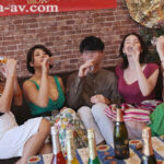 『巨乳』 Madonna20周年記念×痴女特化レーベル《アチージョ》1周年記念作品！！ Madonna専属イイオンナ軍団がウブ青年を狩りまくる春の童貞卒業式 【FANZA】