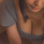 『巨乳』 金曜夜の終電を逃した童貞の後輩を家に泊めて誘惑したら早漏なのに超絶倫で何度もイカセられた週末の2日間 星明日菜 【FANZA】