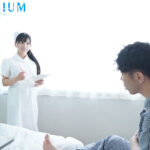 『巨乳』 白衣の天使になっていたカレン先輩と再会。 カラダも心も弱っていたボクを癒してくれる優しさと巨乳に甘えて中出ししまくった入院生活。 楪カレン 【FANZA】