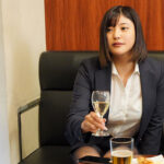 『巨乳』 生意気イマドキ新人OLの可愛いほろ酔い＆はだけた肉感に中年上司のチ●ポは思春期みたいにギン勃ち大覚醒！ その夜も、その次の日も毎日ハメまくった… 似鳥日菜 【FANZA】