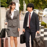 『巨乳』 天然巨乳先輩と童貞後輩が出張先の相部屋で10発射精の凄絶性交 楠エリサ 【FANZA】