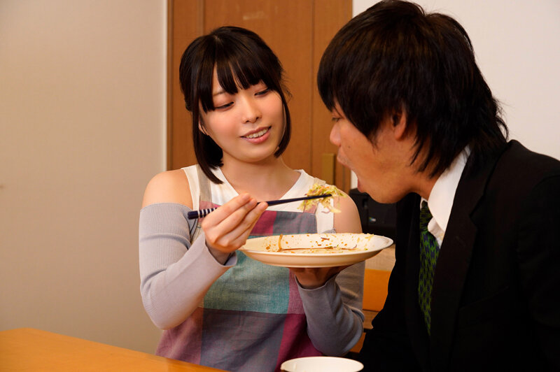 『巨乳』 隣に住むJ系ママが大きなおっぱいと包容力で僕を甘やかしてくれ...