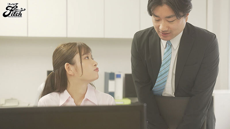 『巨乳』 ずっと想いを寄せていた先輩に巨乳の彼女ができました… 女性経...