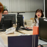 『巨乳』 何発射精してもひたすら流し込まれる 唾液・ツバ・中出しマーキング 巨乳ムチムチ女上司と体液ぐちゃぐちゃ舐め犯し接吻不倫 美園和花 【FANZA】